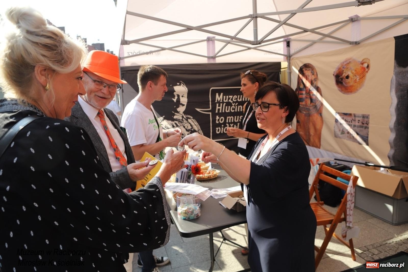 Zdjęcie w galerii na portalu naszraciborz.pl: Trzecia edycja Raciborskiego Festiwalu Muzealnego odbyła się na ul. Długiej wiadomości z regionu