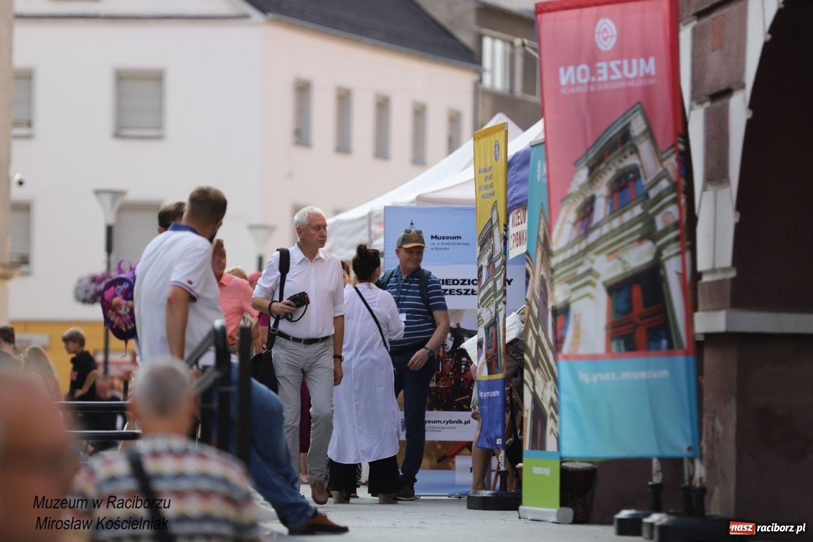 Zdjęcie w galerii na portalu naszraciborz.pl: Trzecia edycja Raciborskiego Festiwalu Muzealnego odbyła się na ul. Długiej wiadomości z regionu
