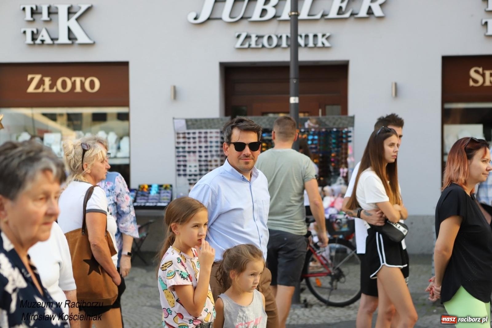Zdjęcie w galerii na portalu naszraciborz.pl: Trzecia edycja Raciborskiego Festiwalu Muzealnego odbyła się na ul. Długiej wiadomości z regionu