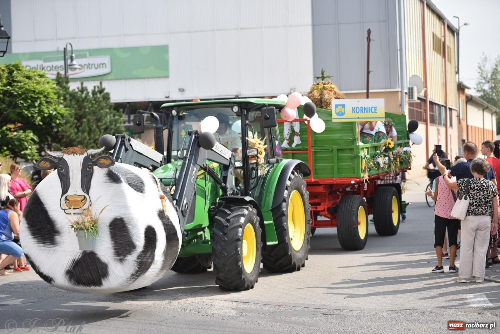 Zdjęcie w galerii na portalu naszraciborz.pl: Pietrowice Wielkie dziękowały za plony [FOTO i WIDEO] wiadomości z regionu