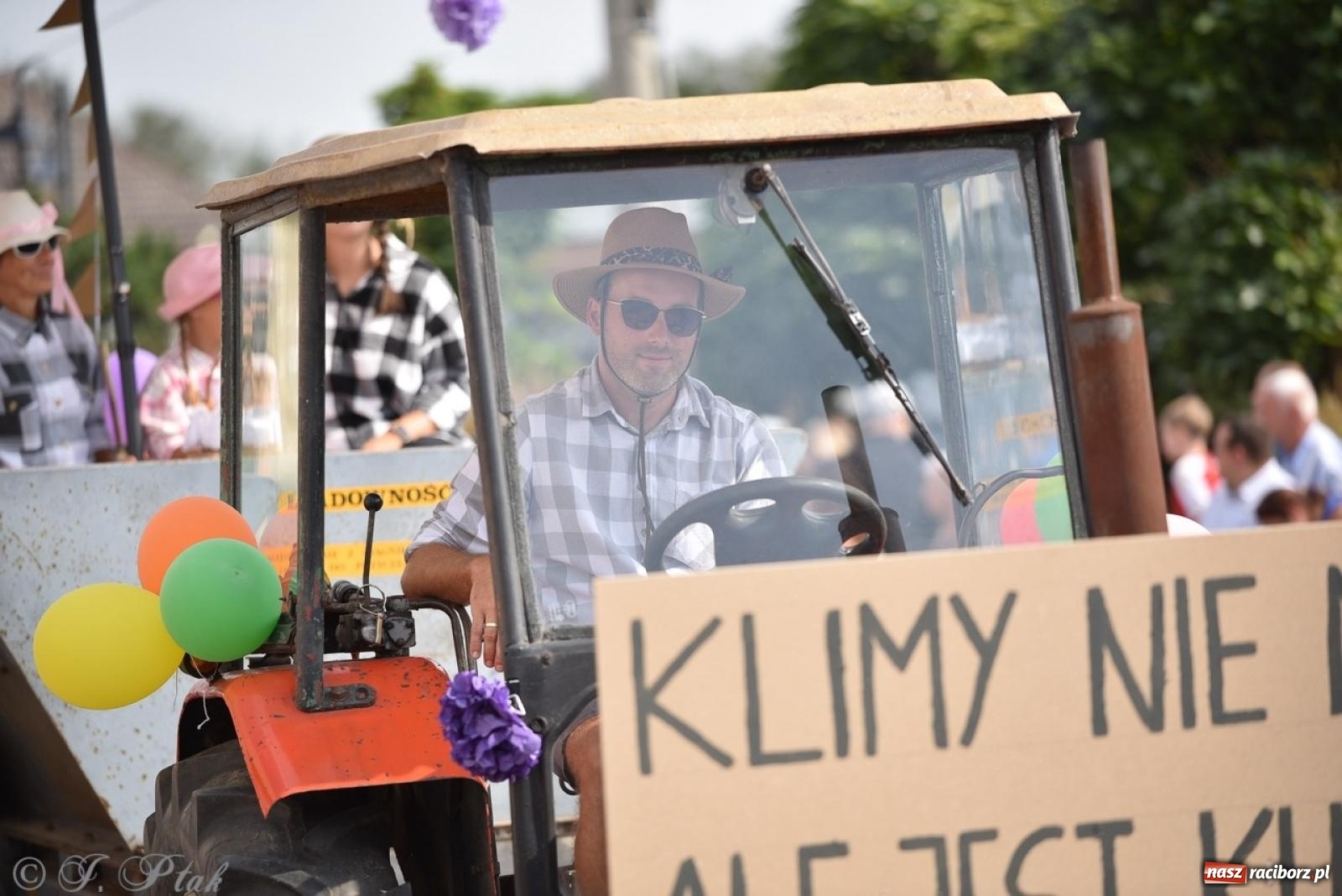 Zdjęcie w galerii na portalu naszraciborz.pl: Pietrowice Wielkie dziękowały za plony [FOTO i WIDEO] wiadomości z regionu