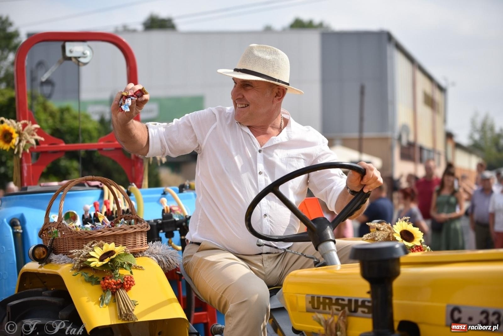 Zdjęcie w galerii na portalu naszraciborz.pl: Pietrowice Wielkie dziękowały za plony [FOTO i WIDEO] wiadomości z regionu