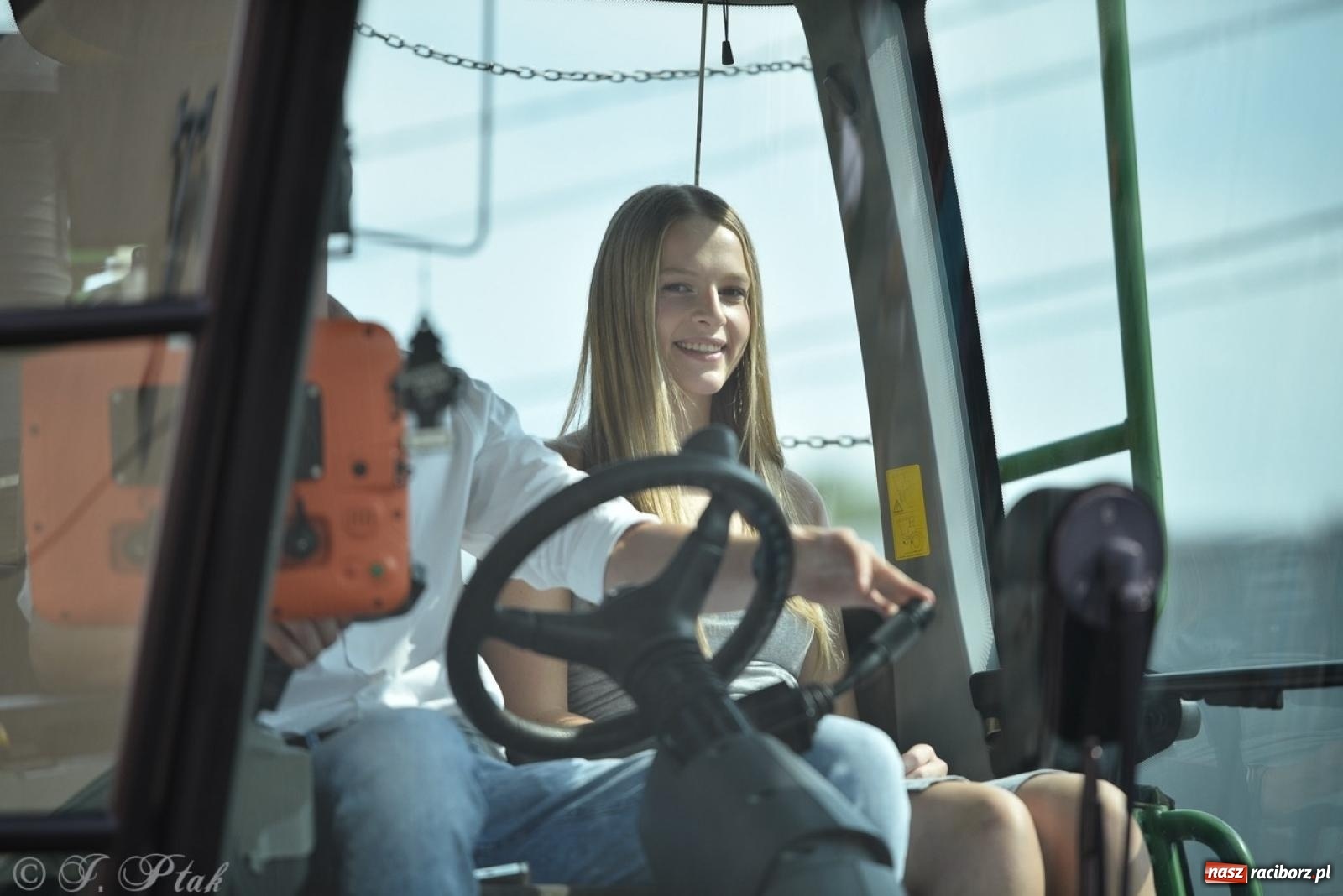 Zdjęcie w galerii na portalu naszraciborz.pl: Pietrowice Wielkie dziękowały za plony [FOTO i WIDEO] wiadomości z regionu