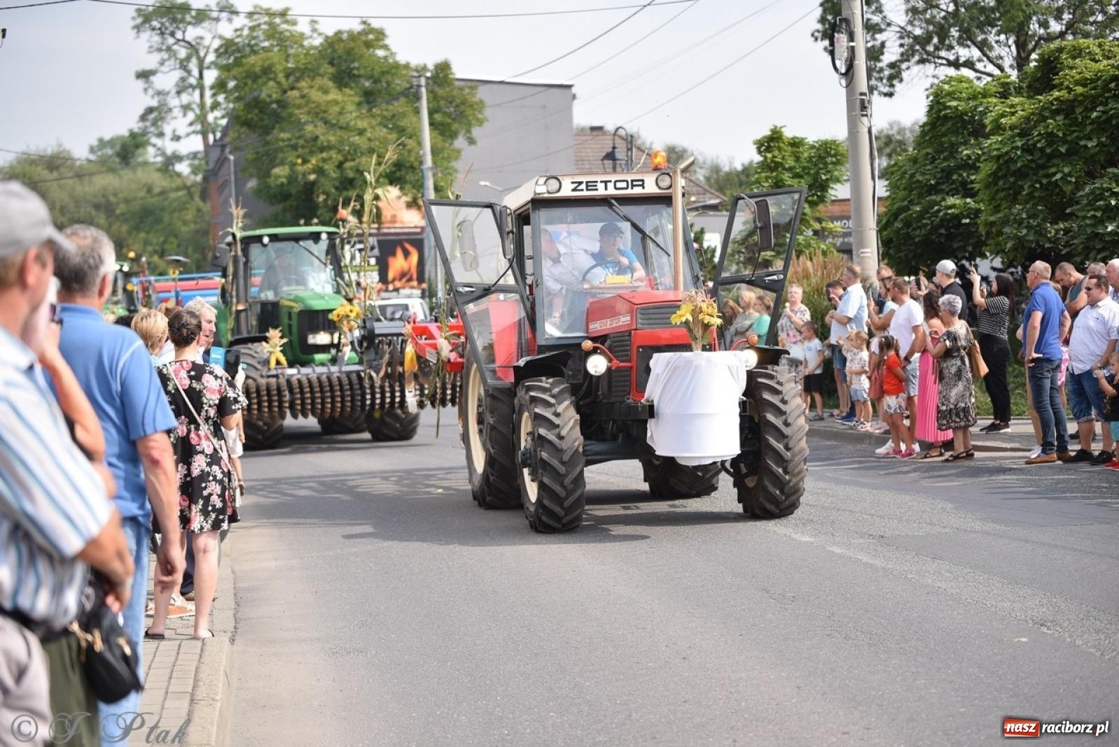 Zdjęcie w galerii na portalu naszraciborz.pl: Pietrowice Wielkie dziękowały za plony [FOTO i WIDEO] wiadomości z regionu