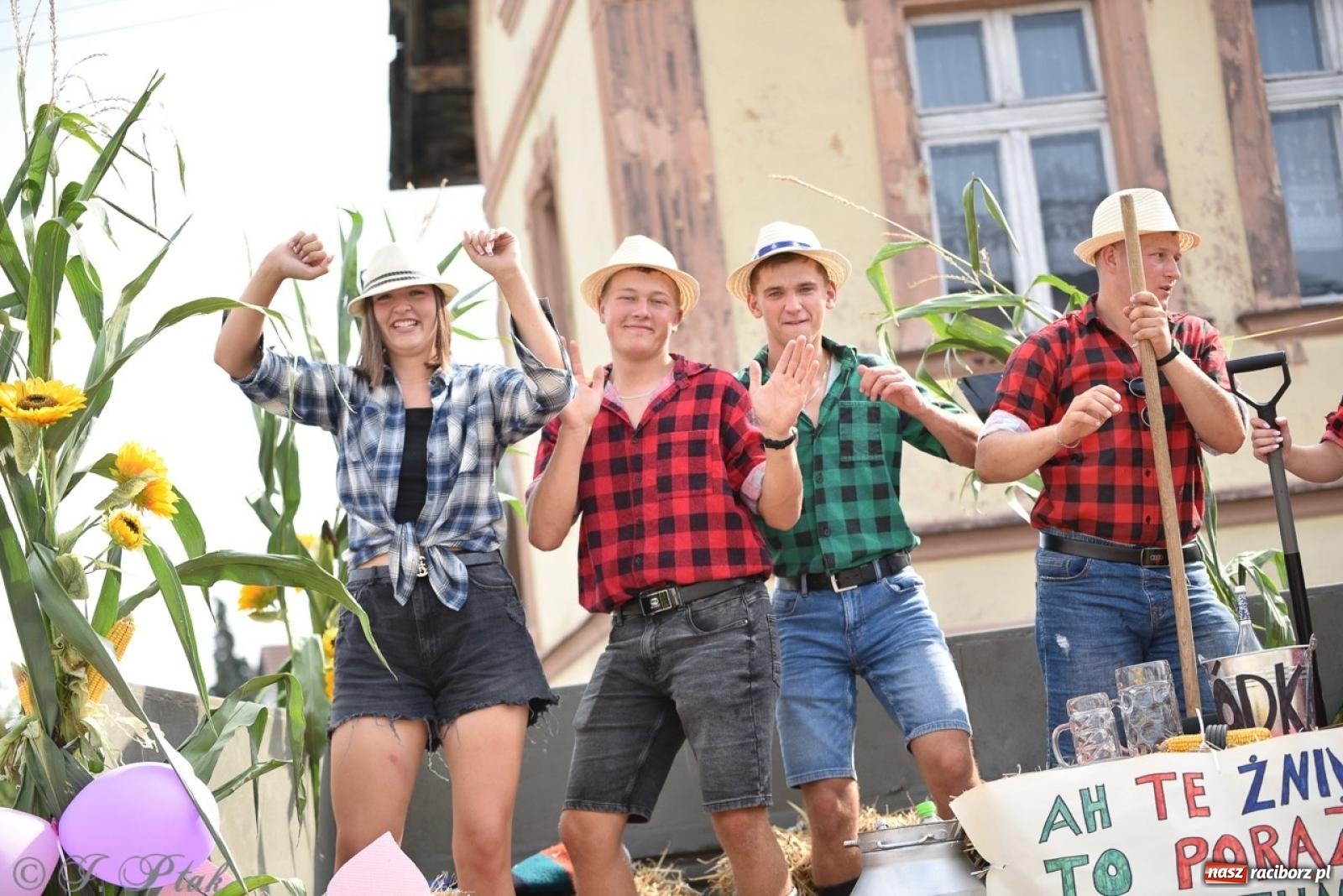 Zdjęcie w galerii na portalu naszraciborz.pl: Pietrowice Wielkie dziękowały za plony [FOTO i WIDEO] wiadomości z regionu