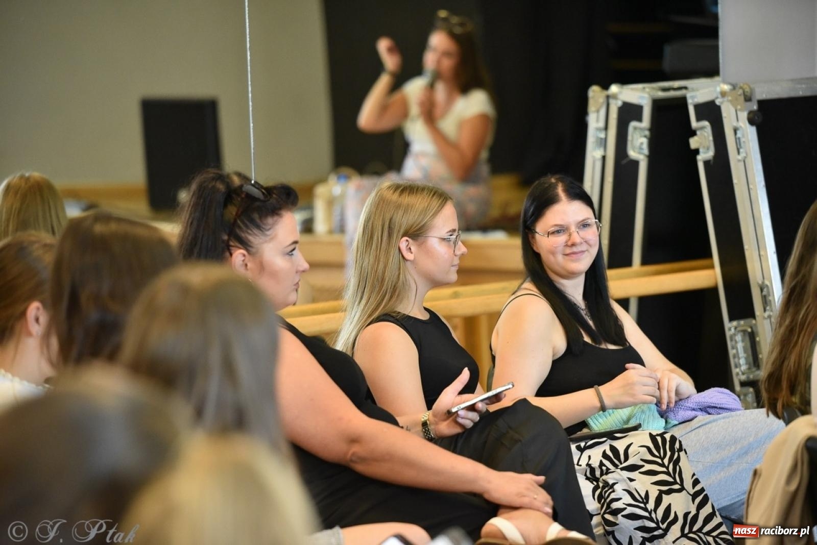 Zdjęcie w galerii na portalu naszraciborz.pl: Nocne granie na Zamku Piastowskim: Koncert z okazji 30-lecia zespołu Miraż wiadomości z regionu