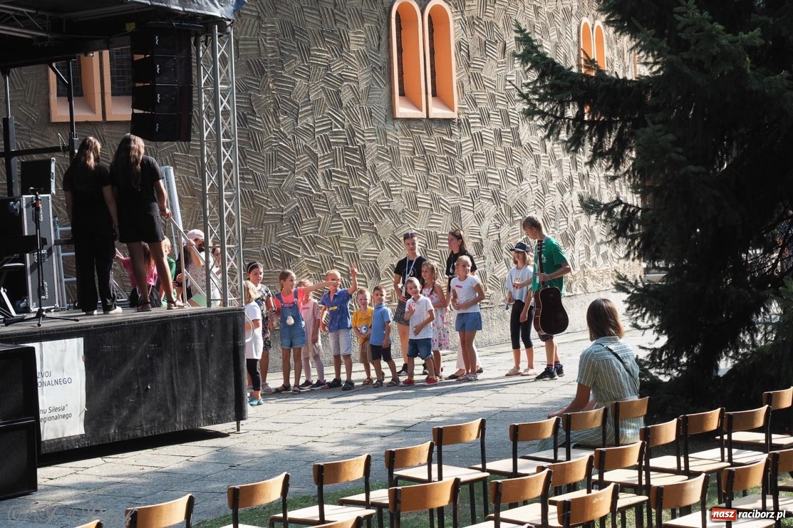 Zdjęcie w galerii na portalu naszraciborz.pl: XXXIII Festiwal Spotkałem Pana w Raciborzu – podsumowanie wydarzeń wiadomości z regionu