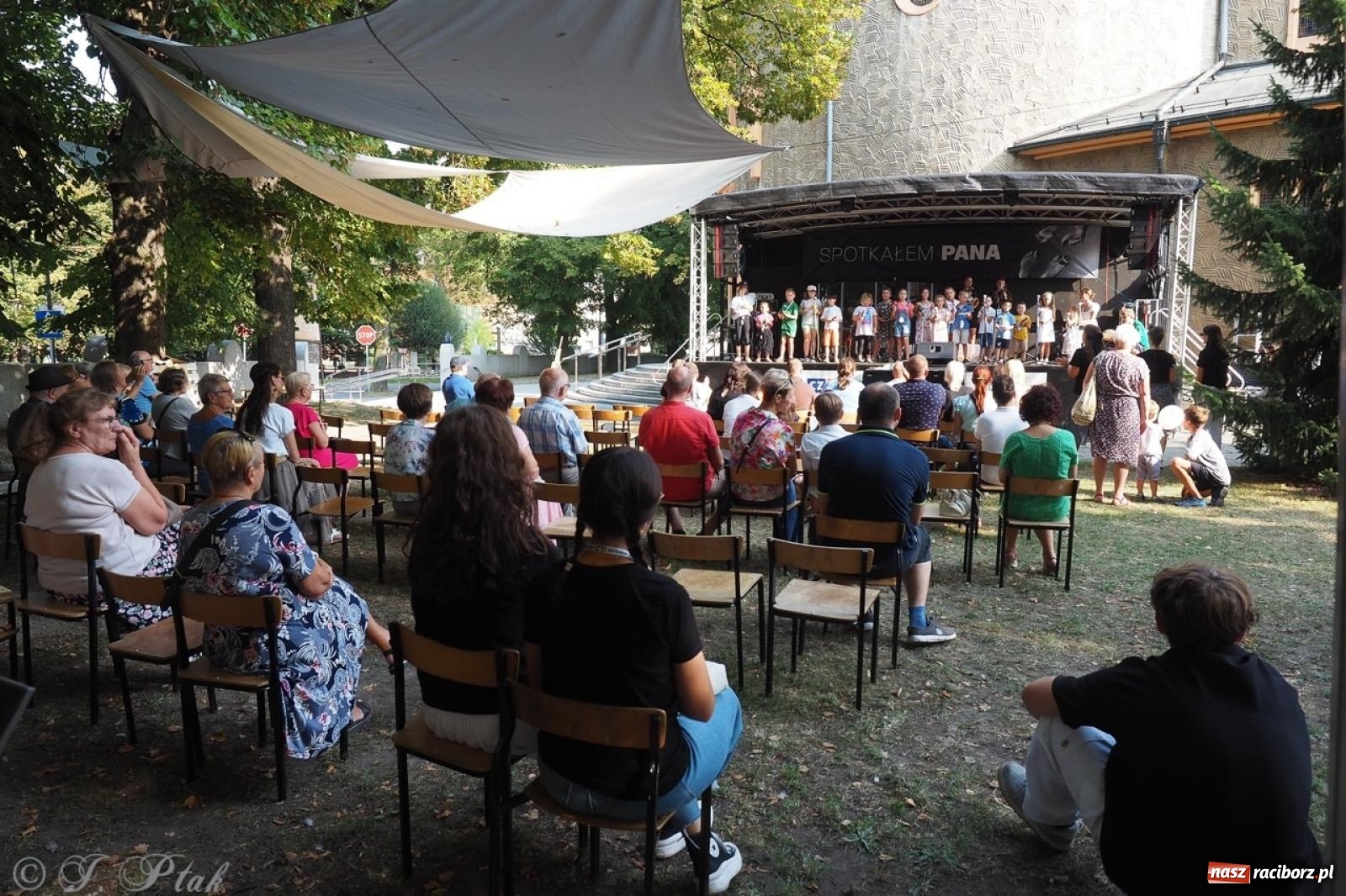 Zdjęcie w galerii na portalu naszraciborz.pl: XXXIII Festiwal Spotkałem Pana w Raciborzu – podsumowanie wydarzeń wiadomości z regionu