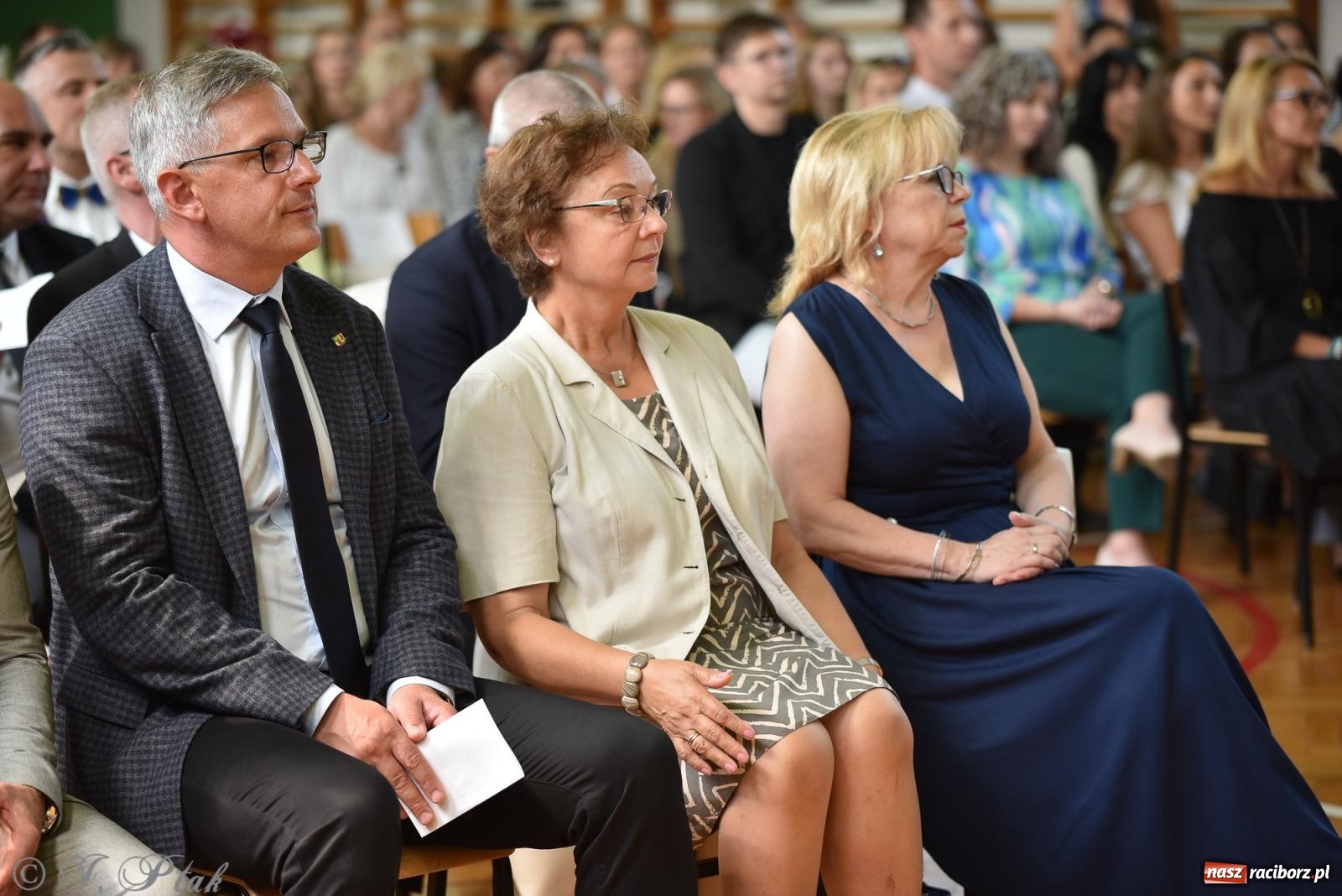 Zdjęcie w galerii na portalu naszraciborz.pl: Po wakacjach zostało tylko wspomnienie. Powiatowa Inauguracja Roku Szkolnego w Ekonomiku [FOTO i WIDEO] wiadomości z regionu