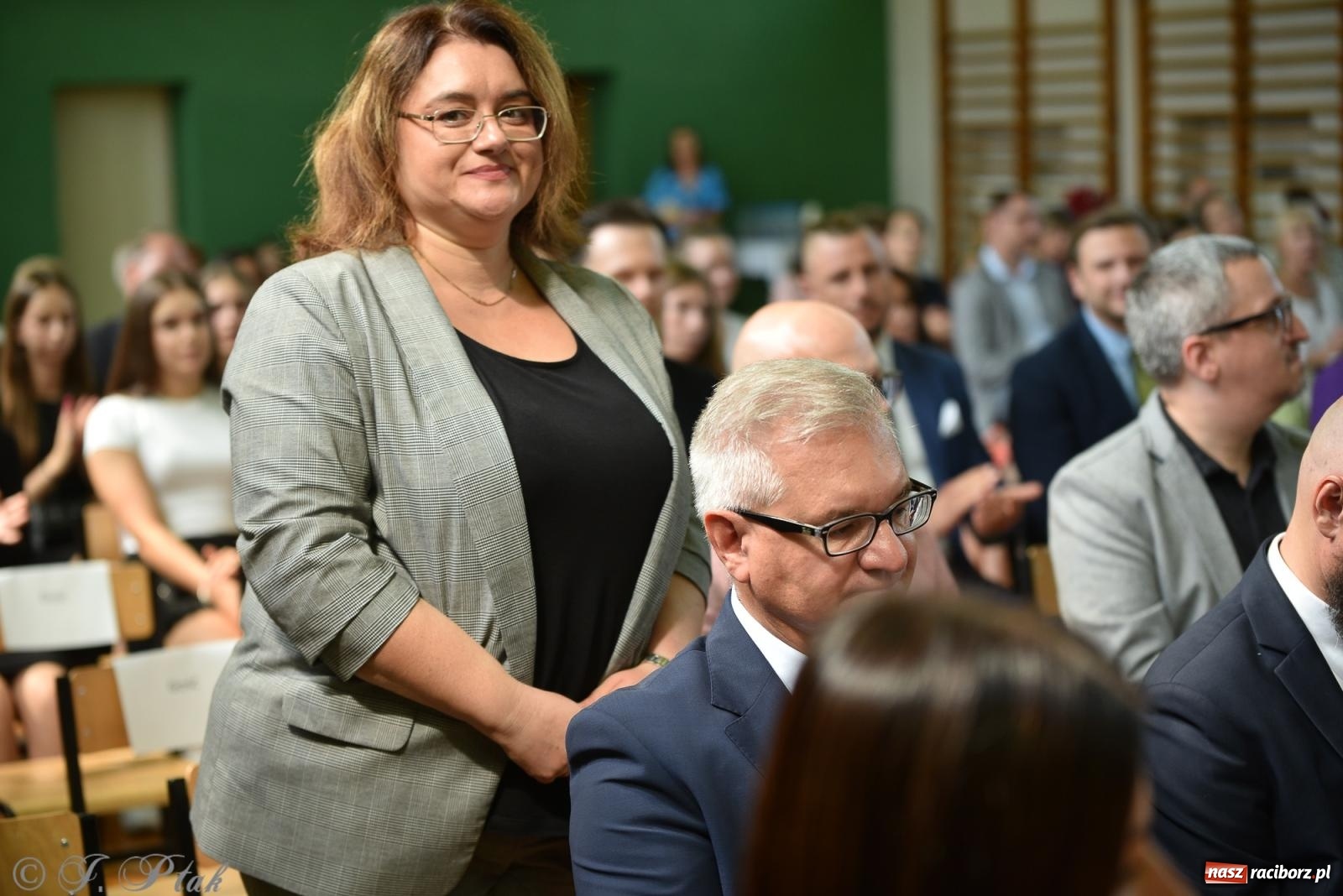 Zdjęcie w galerii na portalu naszraciborz.pl: Po wakacjach zostało tylko wspomnienie. Powiatowa Inauguracja Roku Szkolnego w Ekonomiku [FOTO i WIDEO] wiadomości z regionu