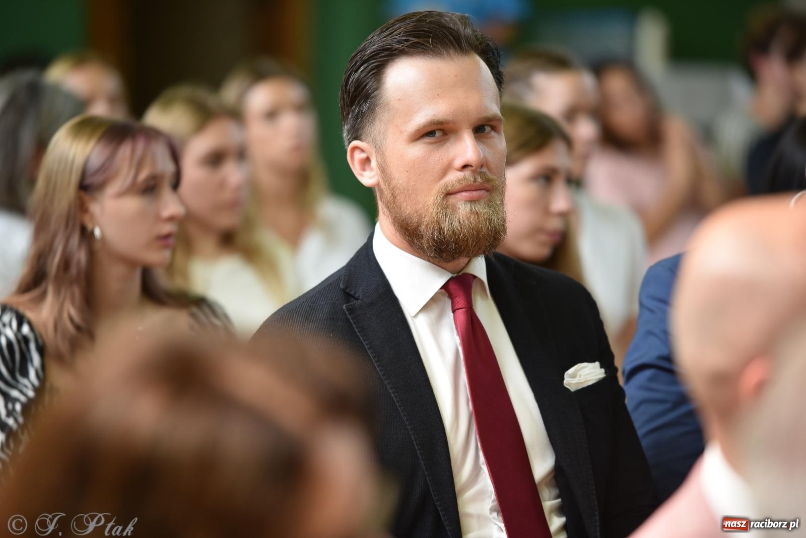 Zdjęcie w galerii na portalu naszraciborz.pl: Po wakacjach zostało tylko wspomnienie. Powiatowa Inauguracja Roku Szkolnego w Ekonomiku [FOTO i WIDEO] wiadomości z regionu