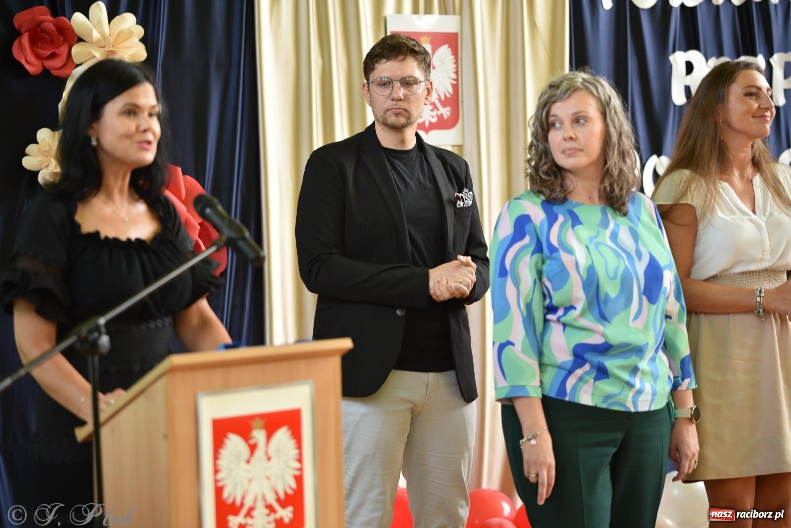 Zdjęcie w galerii na portalu naszraciborz.pl: Po wakacjach zostało tylko wspomnienie. Powiatowa Inauguracja Roku Szkolnego w Ekonomiku [FOTO i WIDEO] wiadomości z regionu