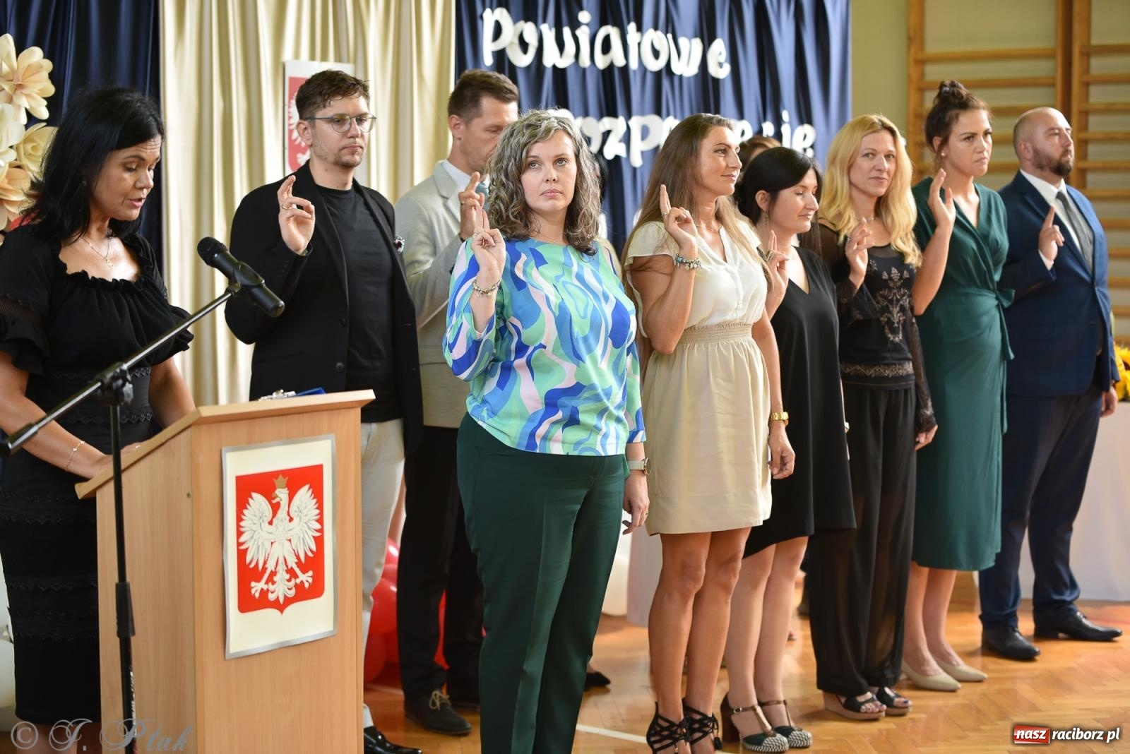 Zdjęcie w galerii na portalu naszraciborz.pl: Po wakacjach zostało tylko wspomnienie. Powiatowa Inauguracja Roku Szkolnego w Ekonomiku [FOTO i WIDEO] wiadomości z regionu