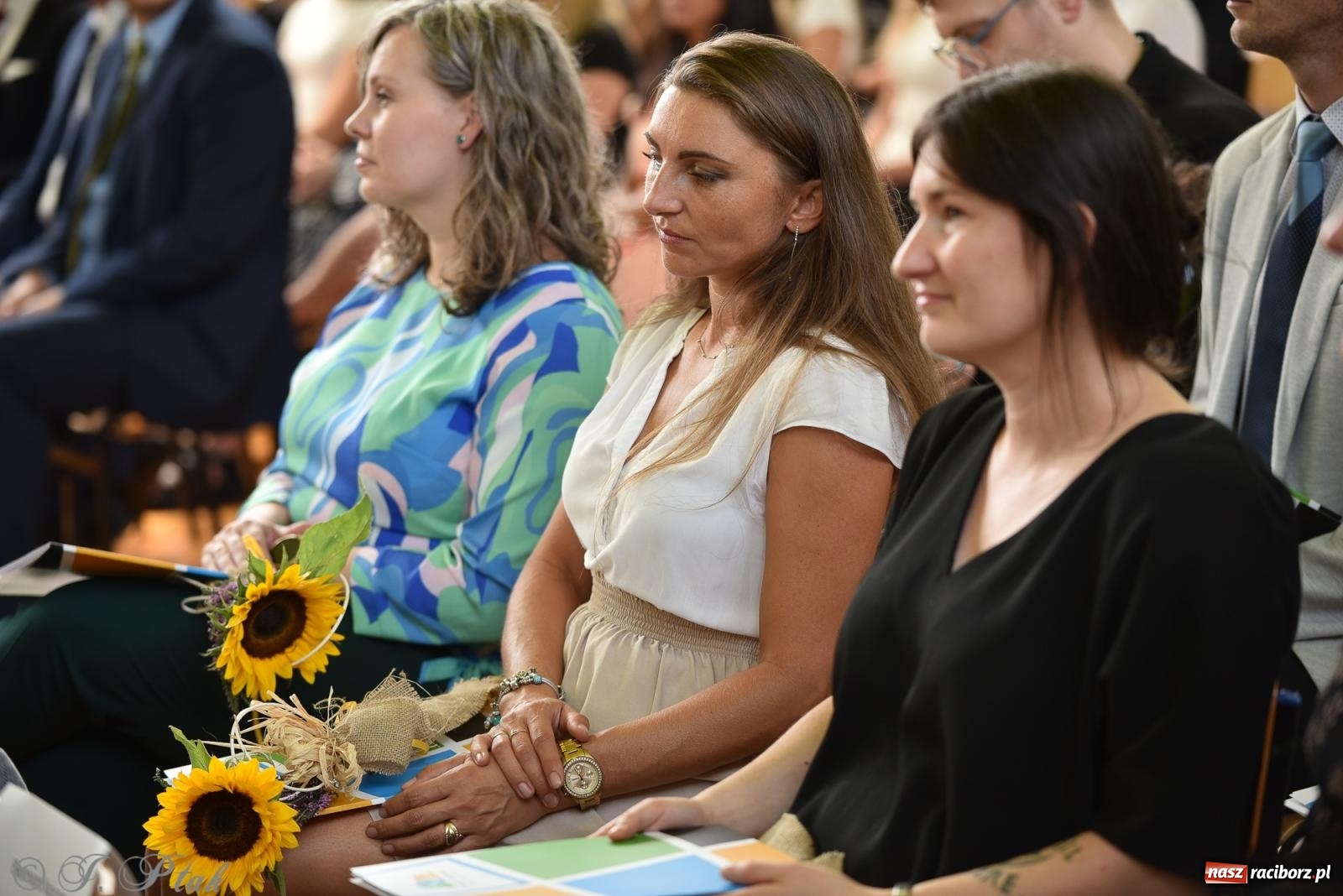 Zdjęcie w galerii na portalu naszraciborz.pl: Po wakacjach zostało tylko wspomnienie. Powiatowa Inauguracja Roku Szkolnego w Ekonomiku [FOTO i WIDEO] wiadomości z regionu