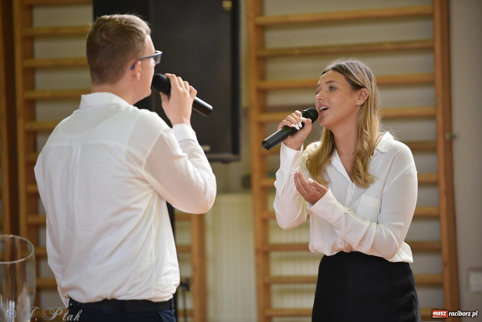 Zdjęcie w galerii na portalu naszraciborz.pl: Po wakacjach zostało tylko wspomnienie. Powiatowa Inauguracja Roku Szkolnego w Ekonomiku [FOTO i WIDEO] wiadomości z regionu