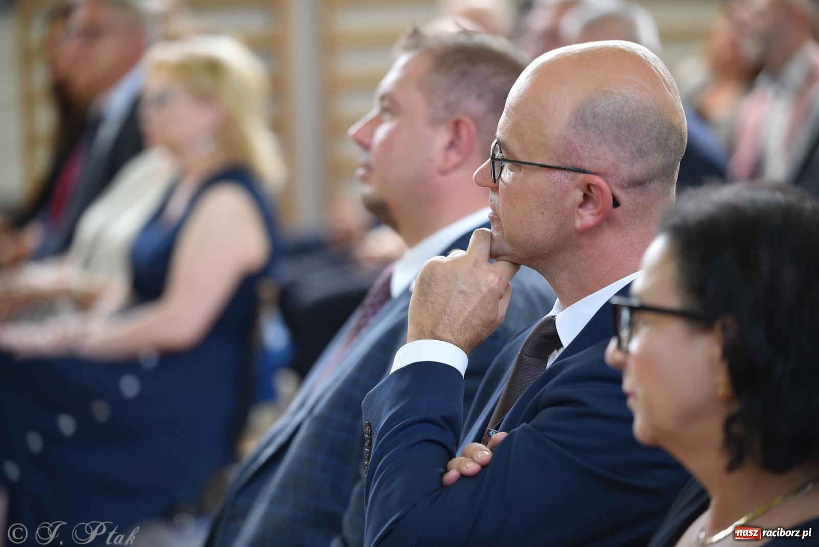 Zdjęcie w galerii na portalu naszraciborz.pl: Po wakacjach zostało tylko wspomnienie. Powiatowa Inauguracja Roku Szkolnego w Ekonomiku [FOTO i WIDEO] wiadomości z regionu