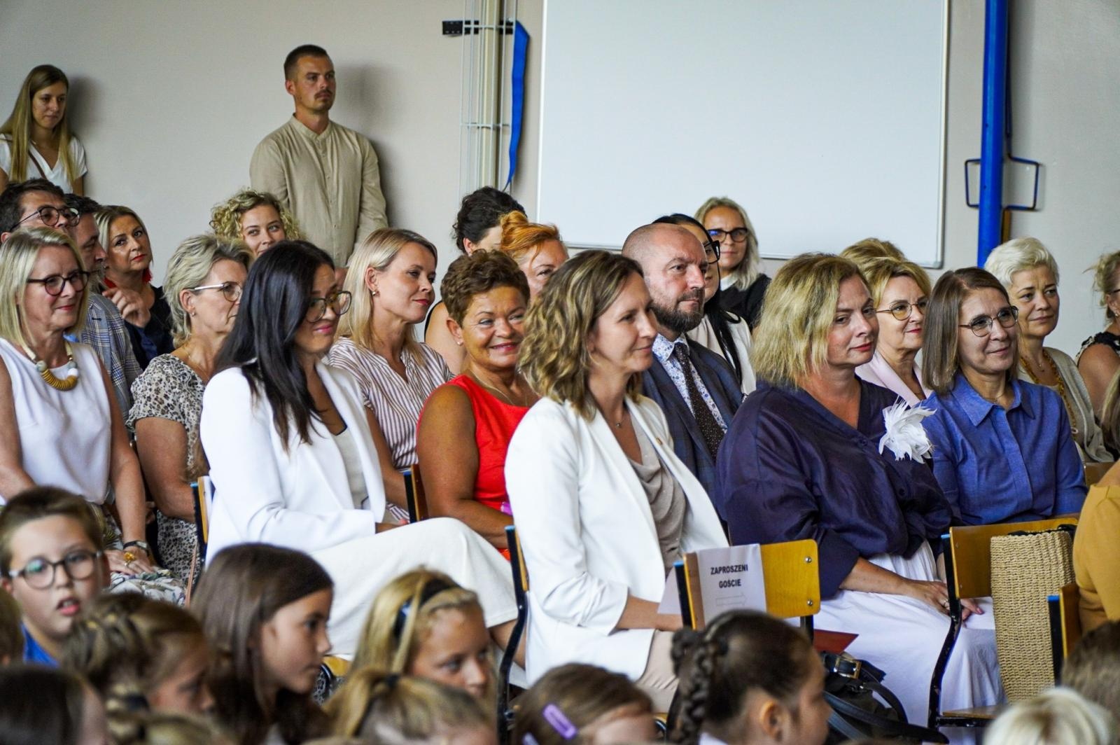 Zdjęcie w galerii na portalu naszraciborz.pl: Miasto rozpoczęło nowy rok szkolny na Ocicach wiadomości z regionu