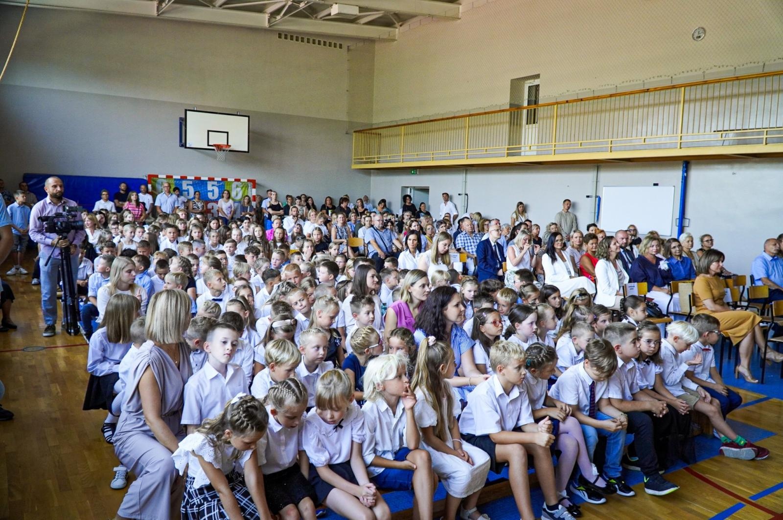 Zdjęcie w galerii na portalu naszraciborz.pl: Miasto rozpoczęło nowy rok szkolny na Ocicach wiadomości z regionu