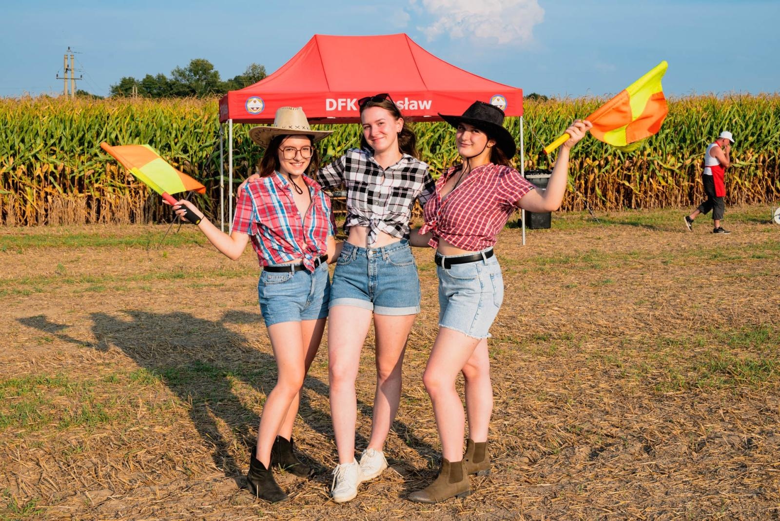 Zdjęcie w galerii na portalu naszraciborz.pl: Zmagania rolniczych potworów w Bolesławiu! Traktory na start podczas dożynek gminnych wiadomości z regionu