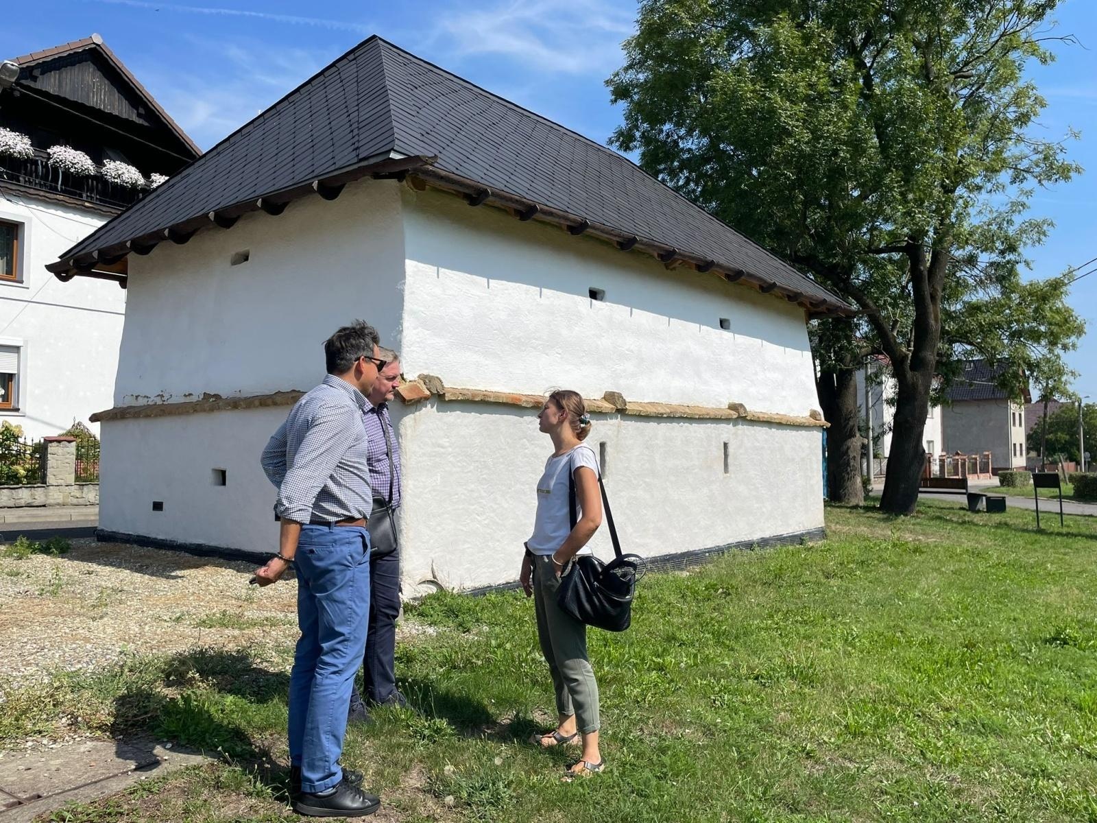 Zdjęcie w galerii na portalu naszraciborz.pl: Ruszył ostatni etap renowacji zabytkowego spichlerza w Sudole wiadomości z regionu