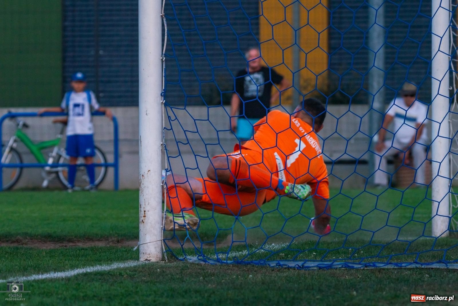 Zdjęcie w galerii na portalu naszraciborz.pl: Puchar Polski. Zagrali równo. Unia ma awans, a Markowice... wiadomości z regionu