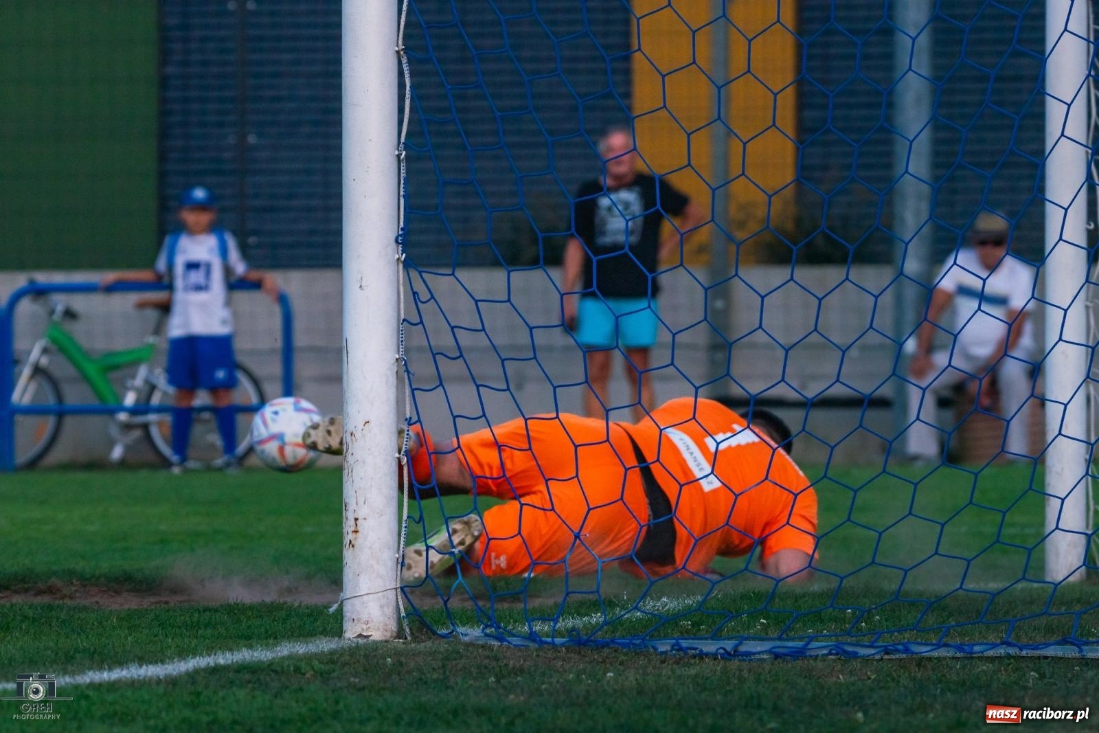 Zdjęcie w galerii na portalu naszraciborz.pl: Puchar Polski. Zagrali równo. Unia ma awans, a Markowice... wiadomości z regionu