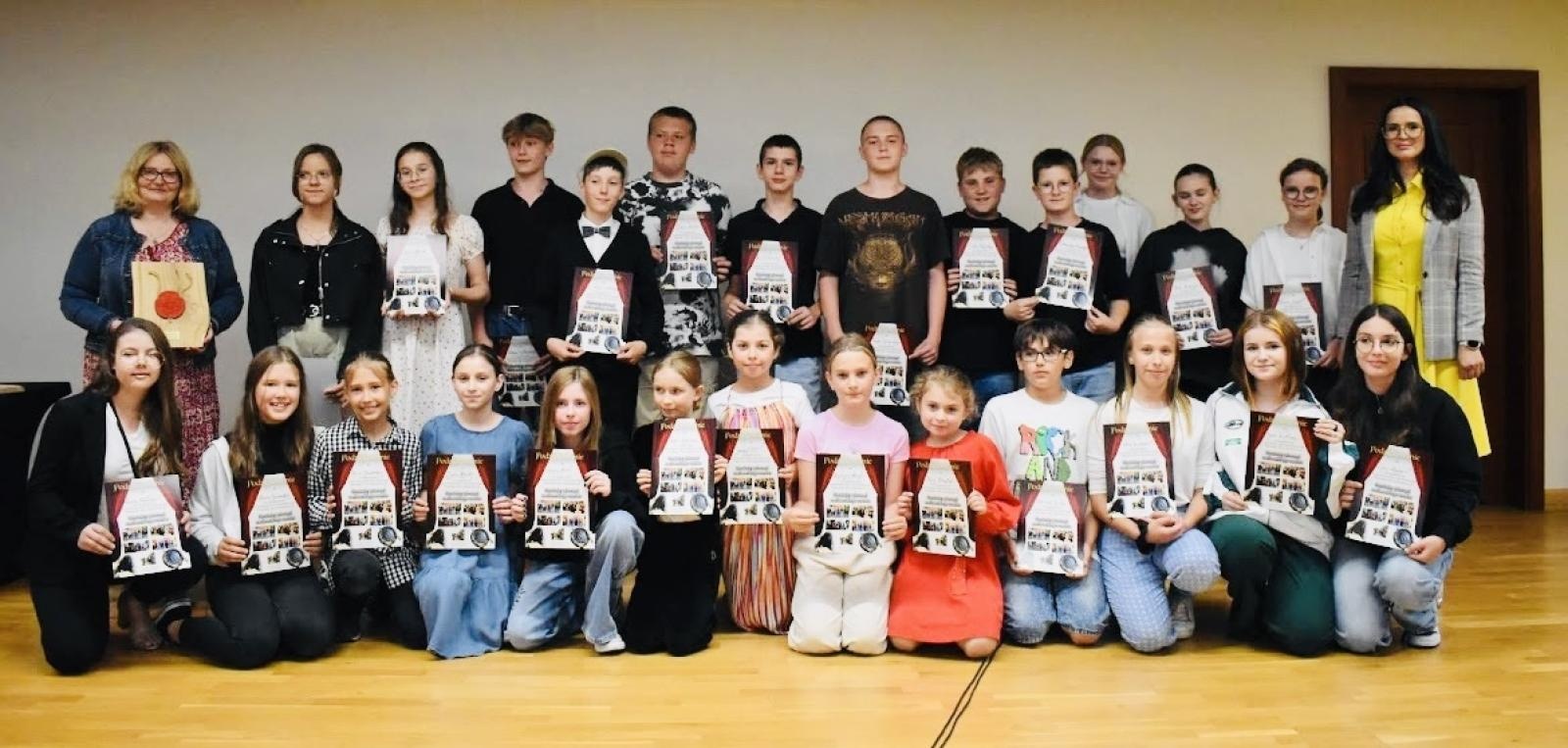 Zdjęcie w galerii na portalu naszraciborz.pl: Produkcja SP1 w złotej dwudziestce na Międzynarodowym Festiwalu Filmowym wiadomości z regionu