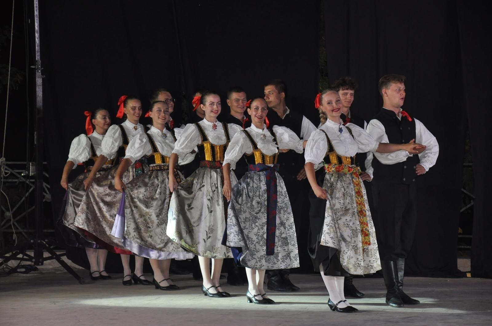 Zdjęcie w galerii na portalu naszraciborz.pl: Setny zagraniczny wyjazd zespołu Raciborzanie. Tym razem celem Sycylia wiadomości z regionu