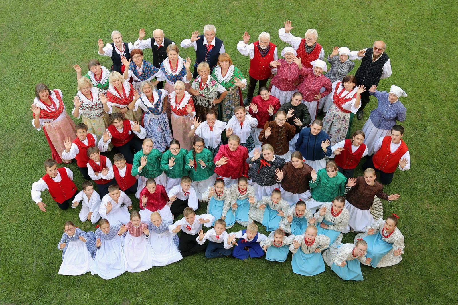 Zdjęcie w galerii na portalu naszraciborz.pl: Uroczyste obchody 70-lecia Zespołu Pieśni i Tańca Strzecha im. Joli Rymszy wiadomości z regionu