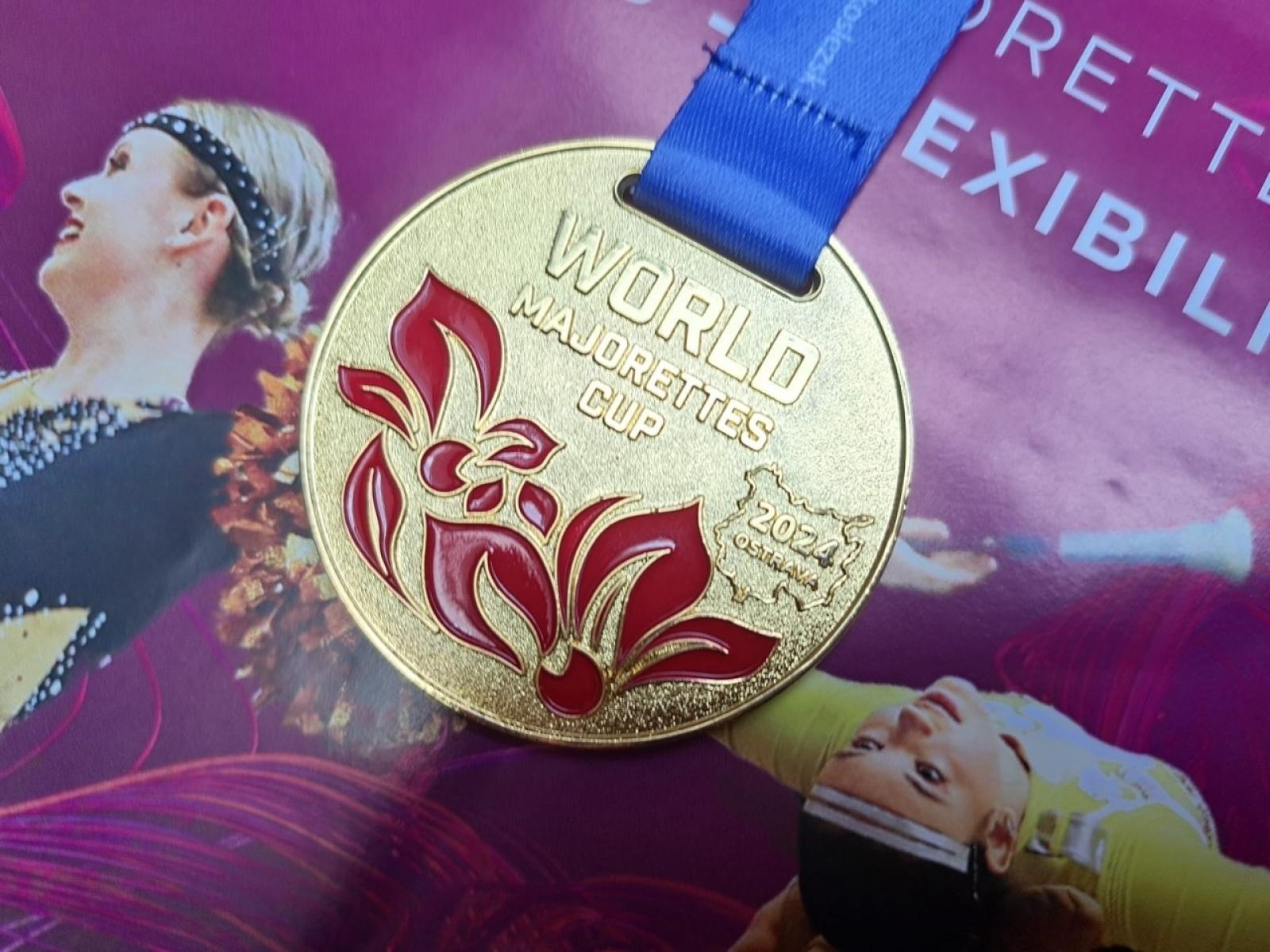 Zdjęcie w galerii na portalu naszraciborz.pl: Mażoretki ZARA Mistrzem Świata wiadomości z regionu