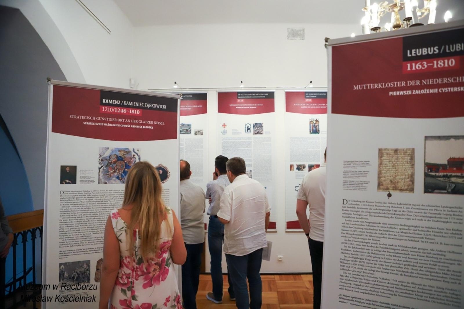 Zdjęcie w galerii na portalu naszraciborz.pl: Zmierzch klasztorów. W Muzeum otwarto nową wystawę wiadomości z regionu