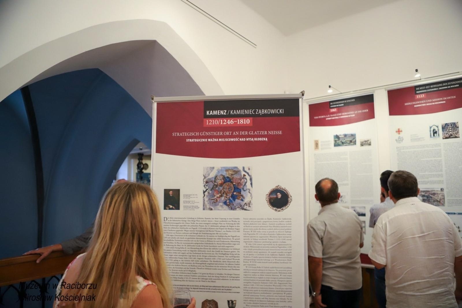 Zdjęcie w galerii na portalu naszraciborz.pl: Zmierzch klasztorów. W Muzeum otwarto nową wystawę wiadomości z regionu