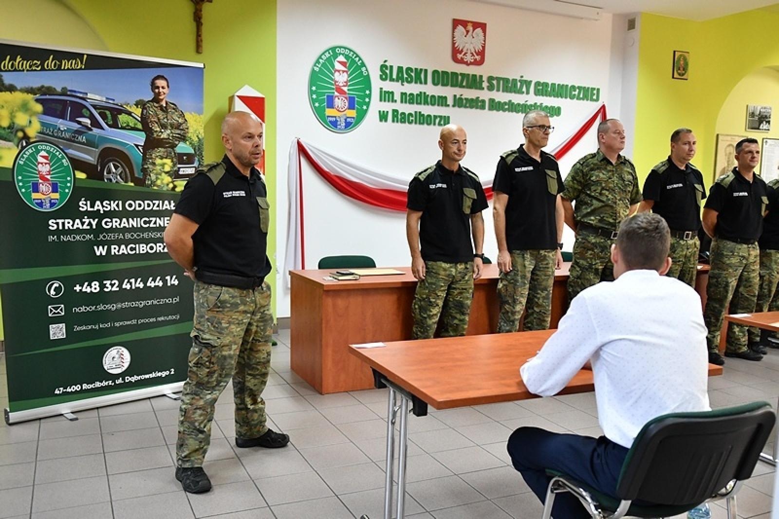 Zdjęcie w galerii na portalu naszraciborz.pl: II etap postępowania kwalifikacyjnego w Śląskim Oddziale SG wiadomości z regionu