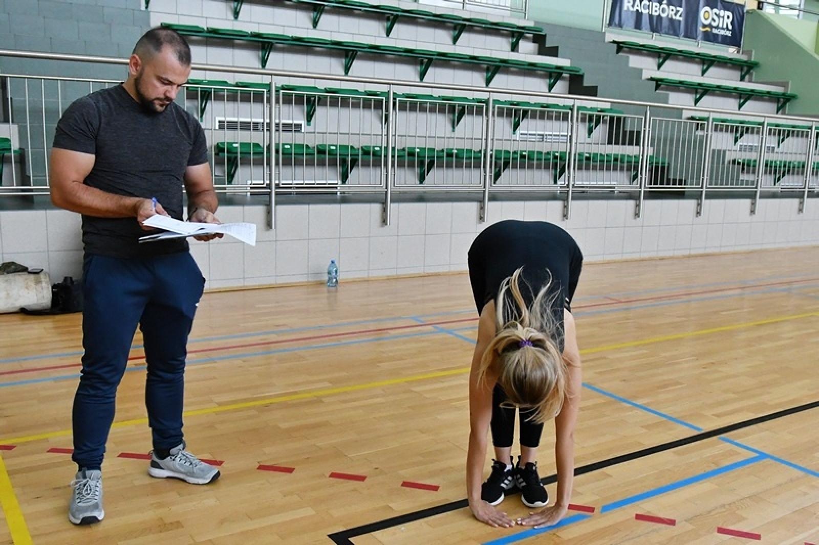 Zdjęcie w galerii na portalu naszraciborz.pl: II etap postępowania kwalifikacyjnego w Śląskim Oddziale SG wiadomości z regionu