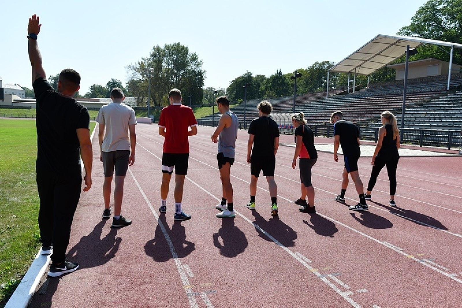 Zdjęcie w galerii na portalu naszraciborz.pl: II etap postępowania kwalifikacyjnego w Śląskim Oddziale SG wiadomości z regionu