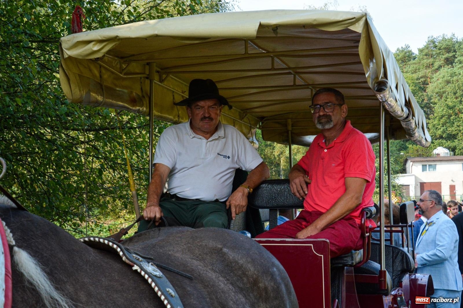 Zdjęcie w galerii na portalu naszraciborz.pl: Dożynki Gminy Kuźnia Raciborska: Festiwal tradycji i kultury ponad granicami wiadomości z regionu