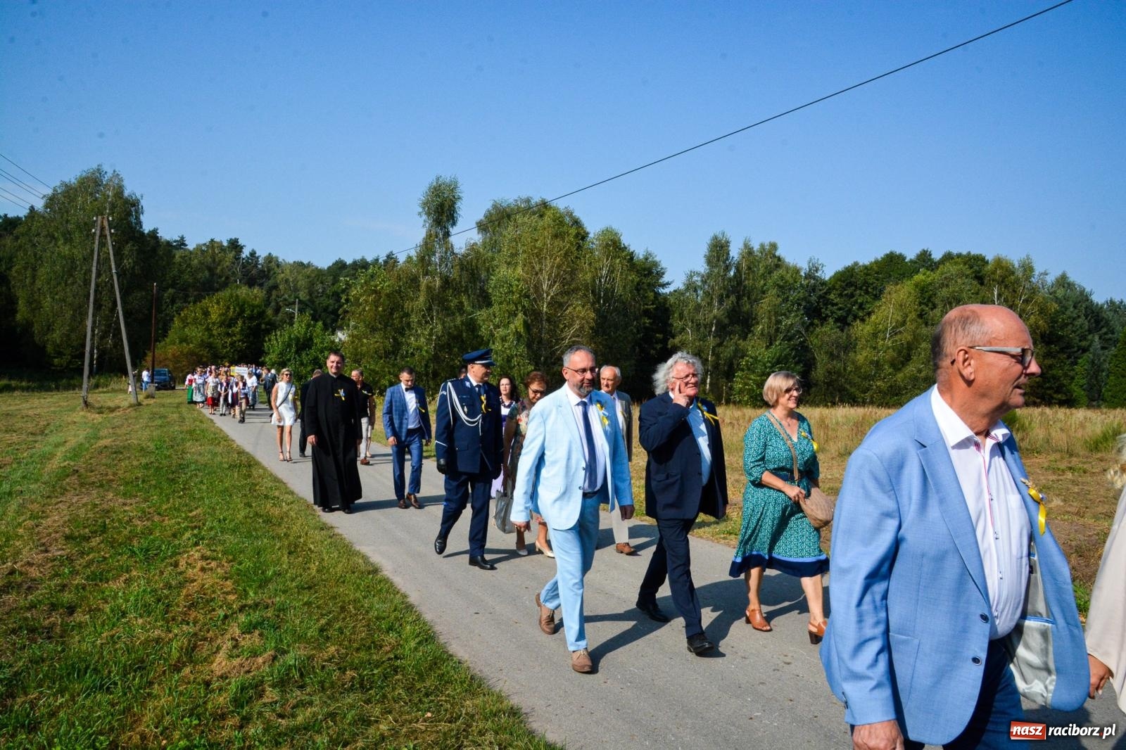 Zdjęcie w galerii na portalu naszraciborz.pl: Dożynki Gminy Kuźnia Raciborska: Festiwal tradycji i kultury ponad granicami wiadomości z regionu