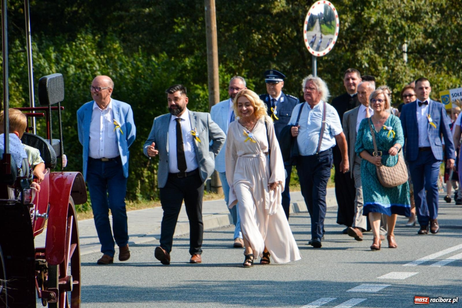 Zdjęcie w galerii na portalu naszraciborz.pl: Dożynki Gminy Kuźnia Raciborska: Festiwal tradycji i kultury ponad granicami wiadomości z regionu