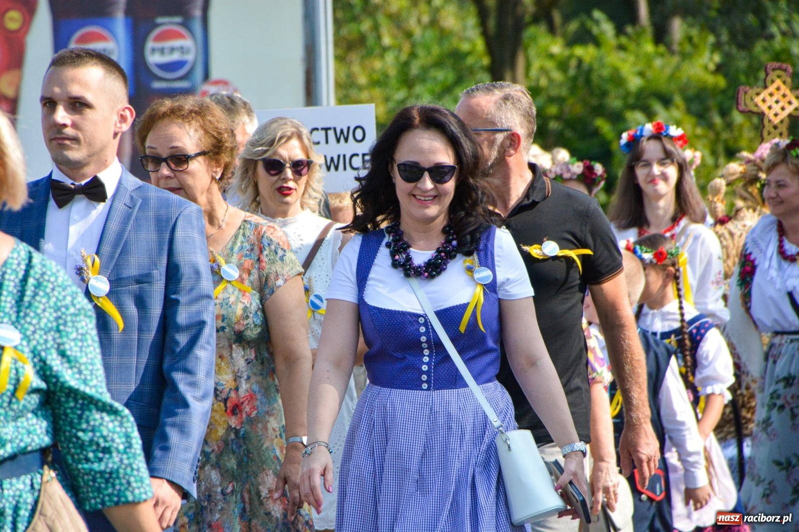 Zdjęcie w galerii na portalu naszraciborz.pl: Dożynki Gminy Kuźnia Raciborska: Festiwal tradycji i kultury ponad granicami wiadomości z regionu