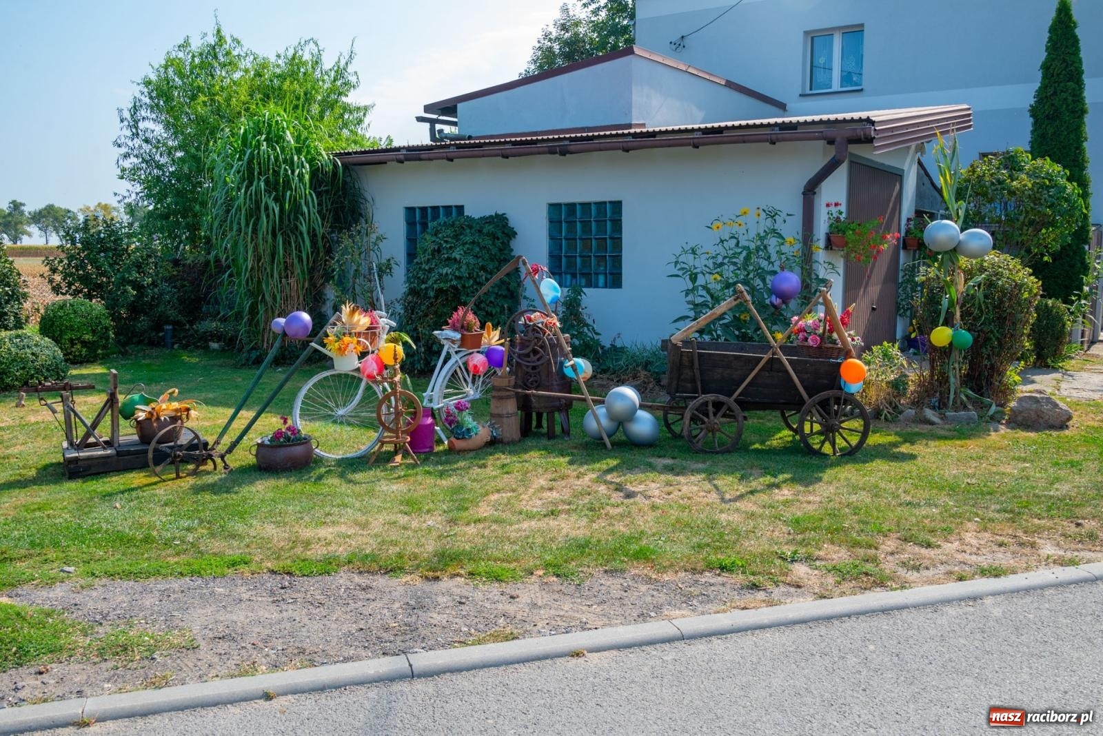 Zdjęcie w galerii na portalu naszraciborz.pl: Wielkie święto w niewielkich Żerdzinach. Dożynki gminy Pietrowice Wielkie [FOTO i WIDEO] wiadomości z regionu