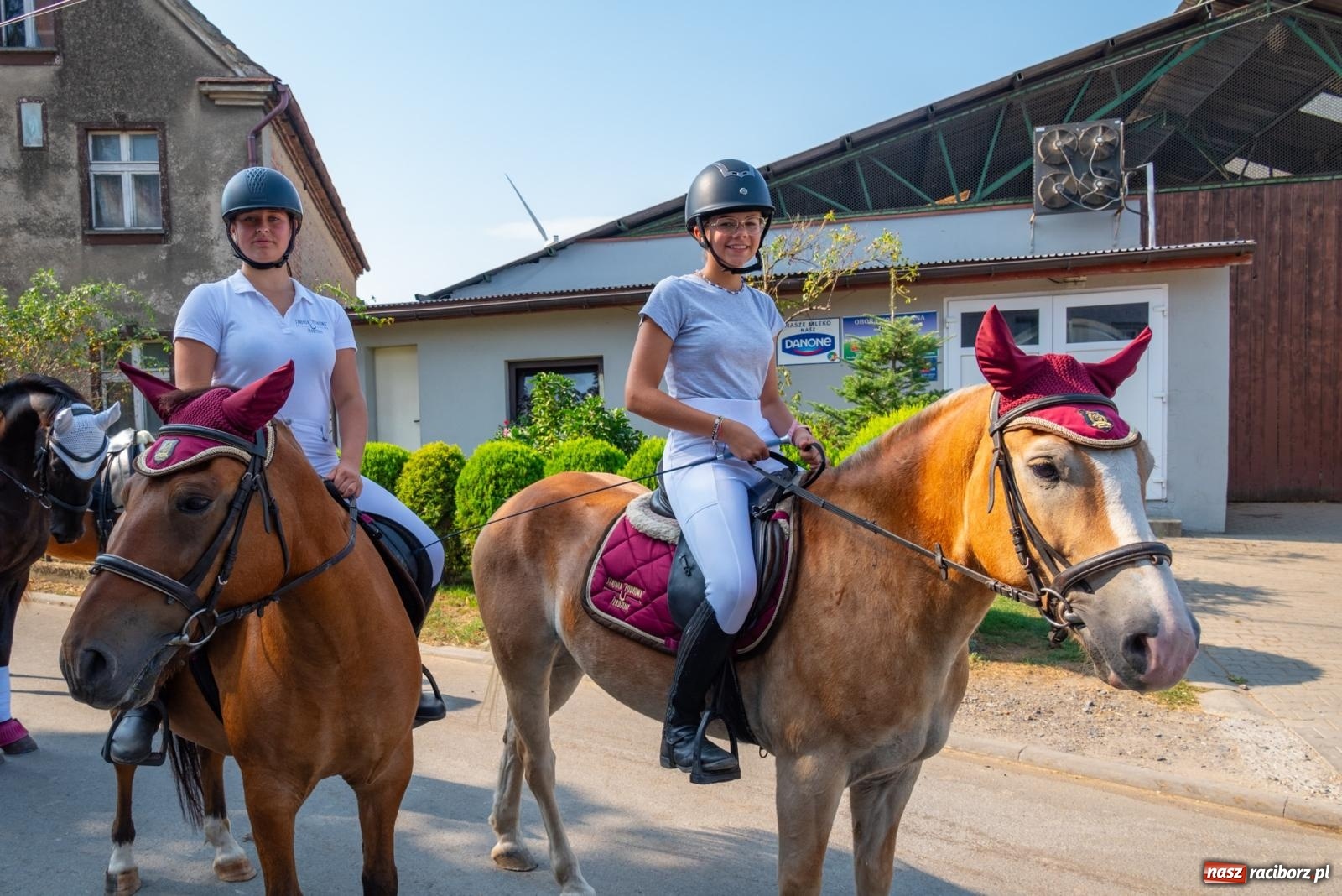 Zdjęcie w galerii na portalu naszraciborz.pl: Wielkie święto w niewielkich Żerdzinach. Dożynki gminy Pietrowice Wielkie [FOTO i WIDEO] wiadomości z regionu