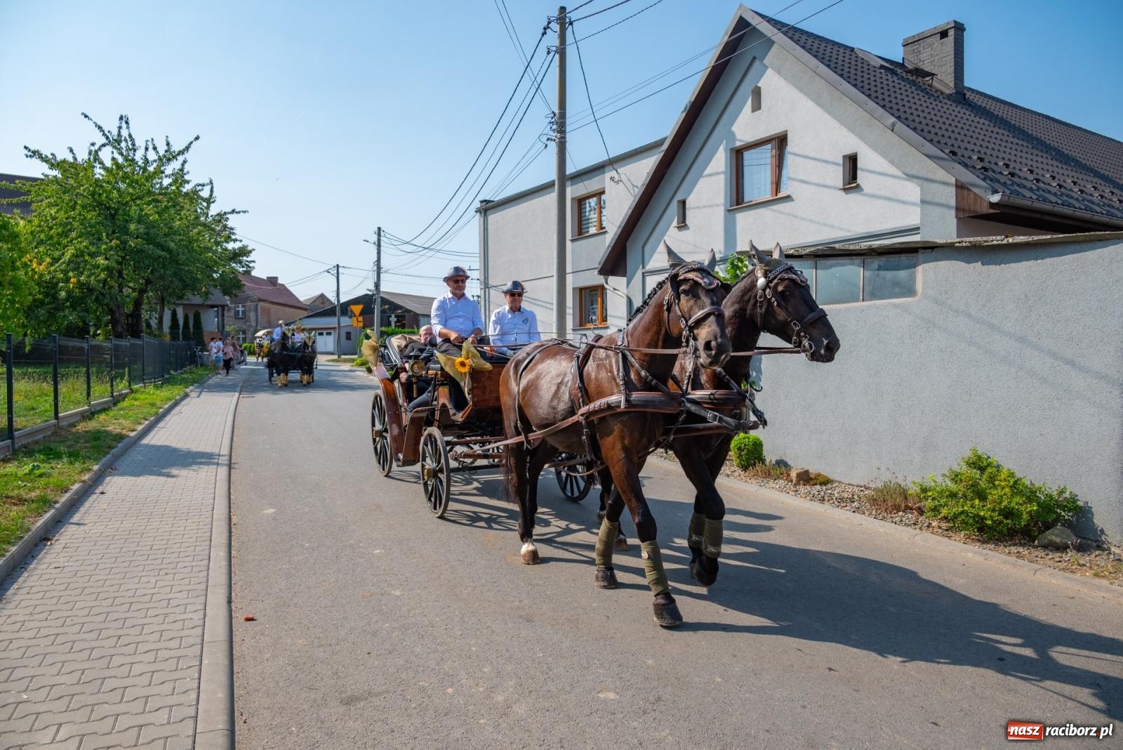 Zdjęcie w galerii na portalu naszraciborz.pl: Wielkie święto w niewielkich Żerdzinach. Dożynki gminy Pietrowice Wielkie [FOTO i WIDEO] wiadomości z regionu
