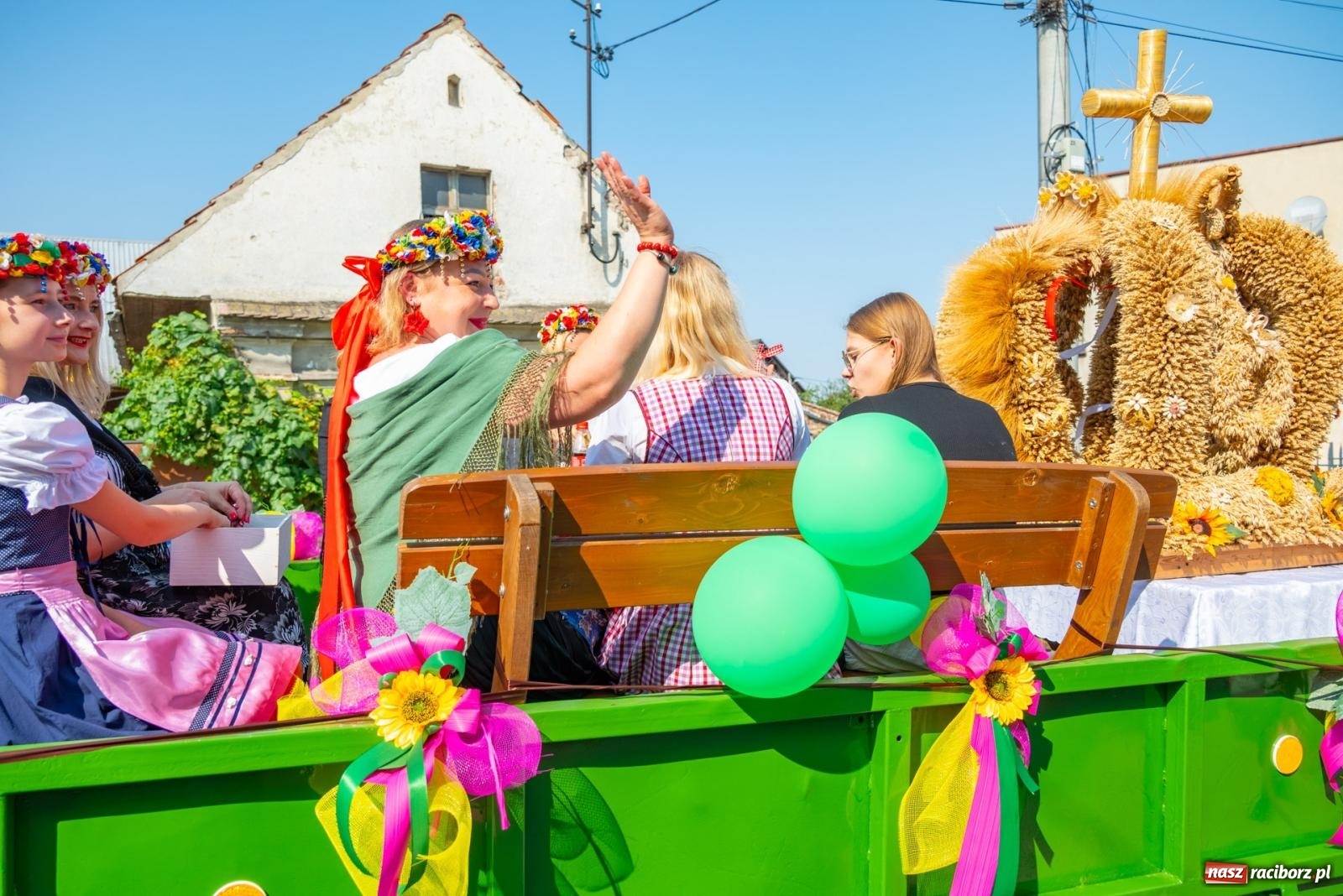 Zdjęcie w galerii na portalu naszraciborz.pl: Wielkie święto w niewielkich Żerdzinach. Dożynki gminy Pietrowice Wielkie [FOTO i WIDEO] wiadomości z regionu