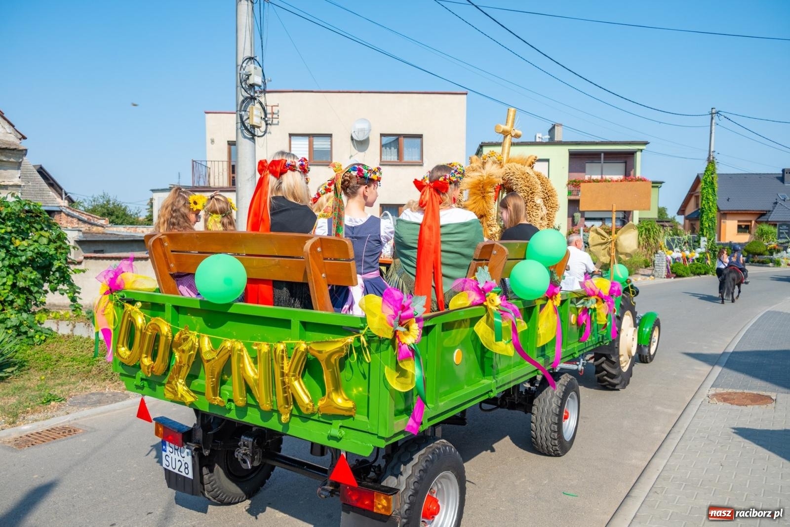 Zdjęcie w galerii na portalu naszraciborz.pl: Wielkie święto w niewielkich Żerdzinach. Dożynki gminy Pietrowice Wielkie [FOTO i WIDEO] wiadomości z regionu