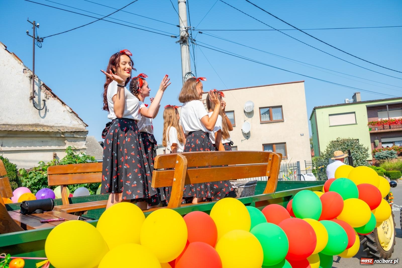 Zdjęcie w galerii na portalu naszraciborz.pl: Wielkie święto w niewielkich Żerdzinach. Dożynki gminy Pietrowice Wielkie [FOTO i WIDEO] wiadomości z regionu