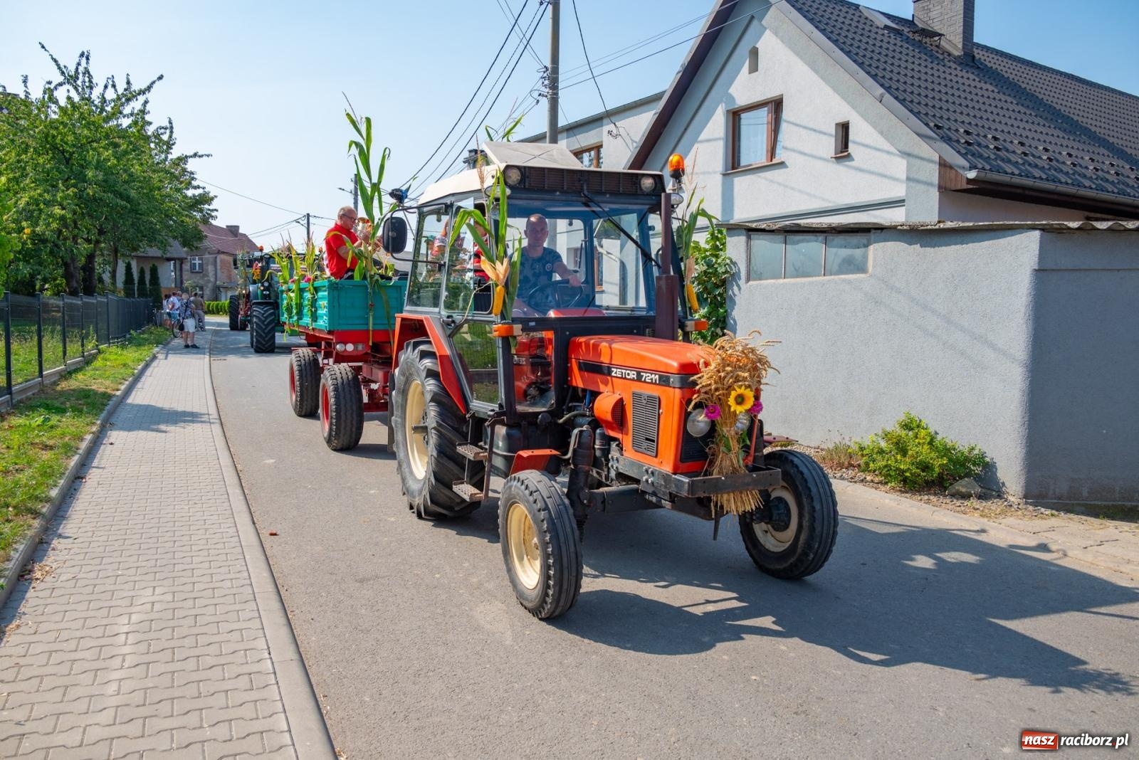 Zdjęcie w galerii na portalu naszraciborz.pl: Wielkie święto w niewielkich Żerdzinach. Dożynki gminy Pietrowice Wielkie [FOTO i WIDEO] wiadomości z regionu