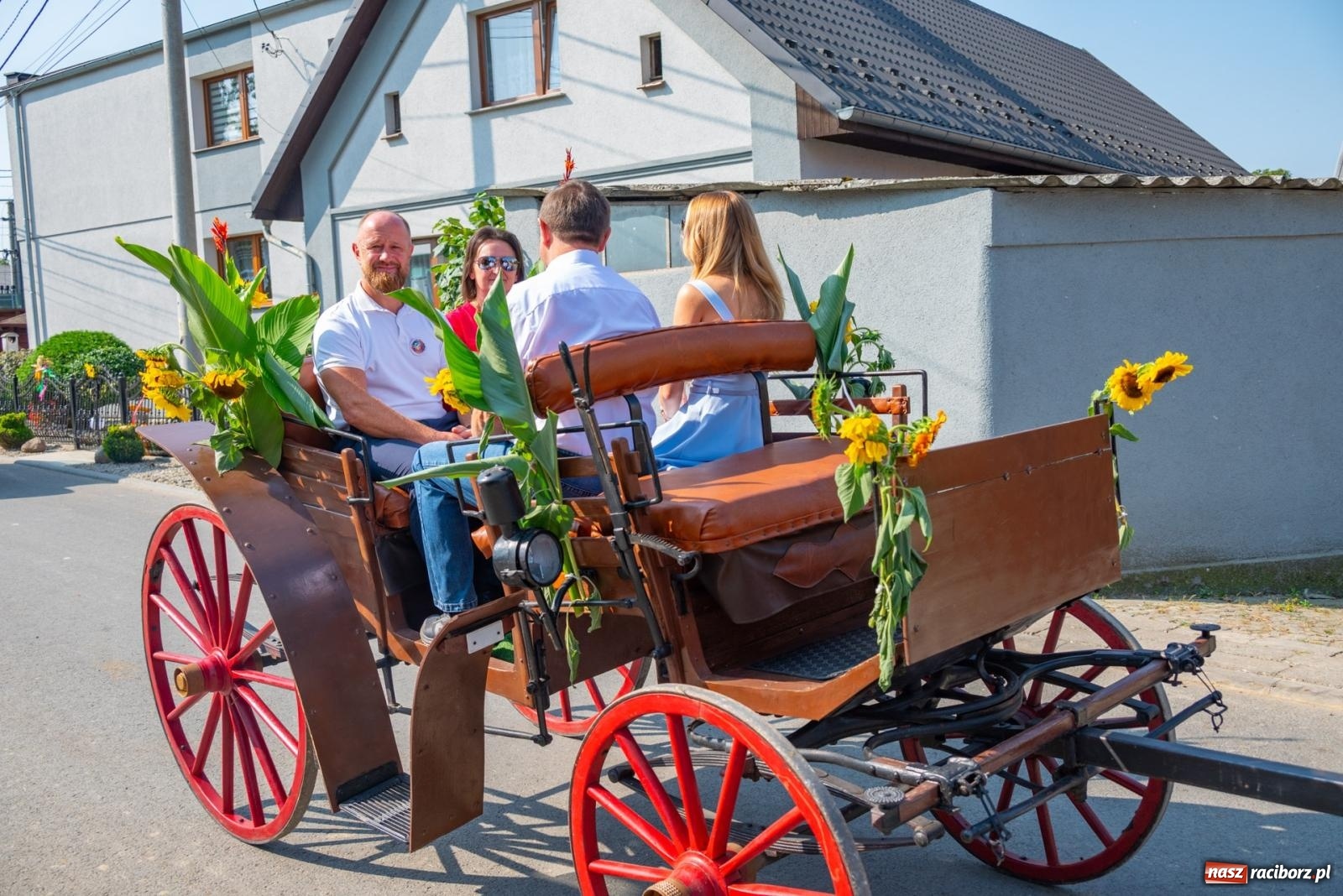 Zdjęcie w galerii na portalu naszraciborz.pl: Wielkie święto w niewielkich Żerdzinach. Dożynki gminy Pietrowice Wielkie [FOTO i WIDEO] wiadomości z regionu