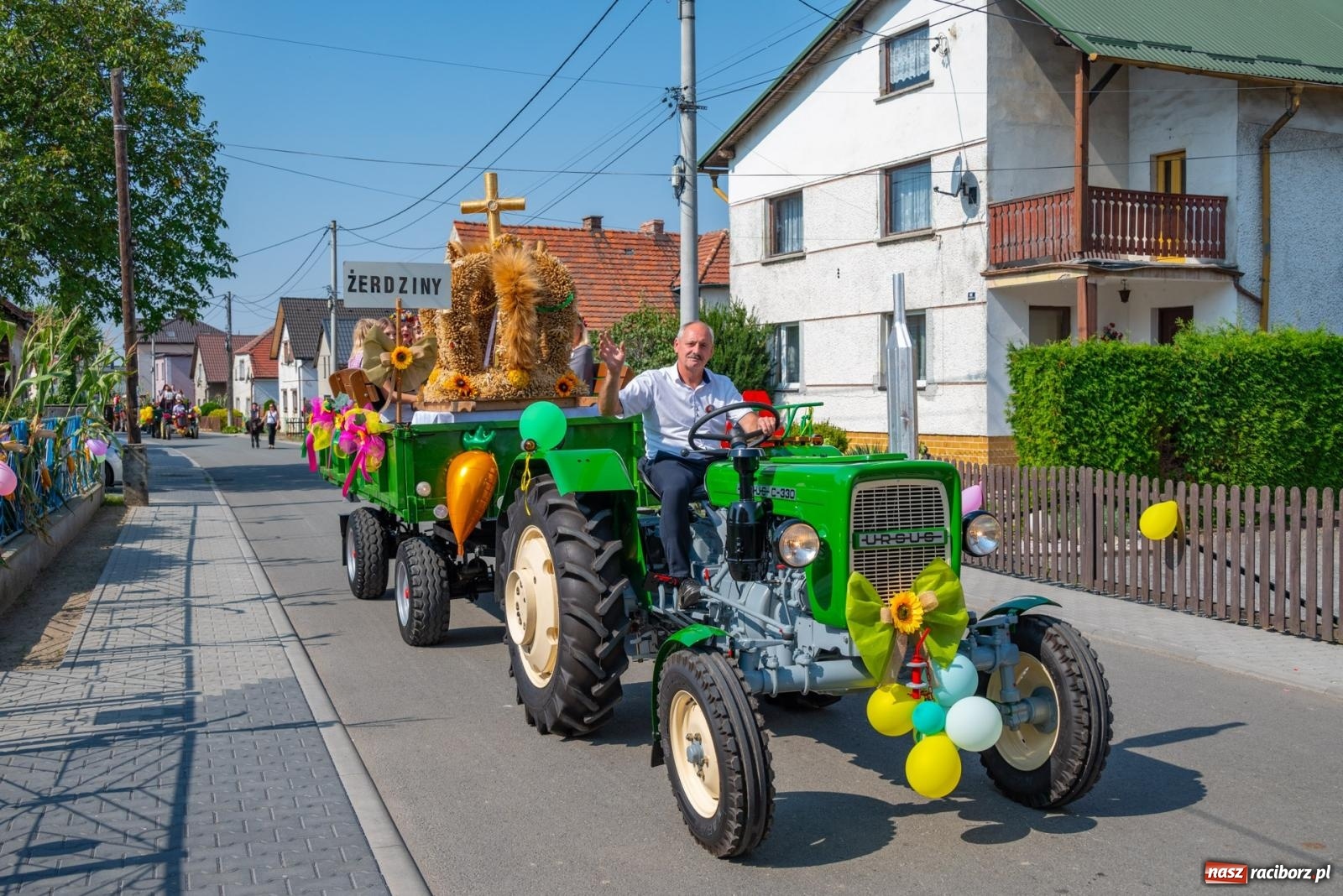 Zdjęcie w galerii na portalu naszraciborz.pl: Wielkie święto w niewielkich Żerdzinach. Dożynki gminy Pietrowice Wielkie [FOTO i WIDEO] wiadomości z regionu
