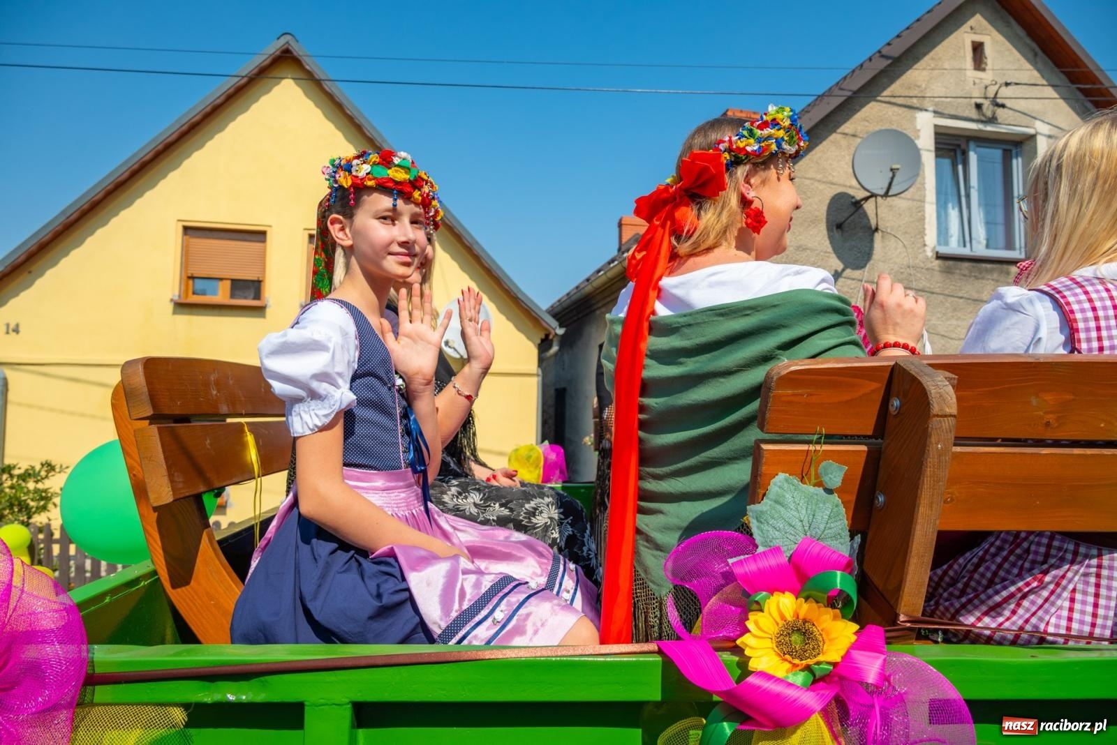 Zdjęcie w galerii na portalu naszraciborz.pl: Wielkie święto w niewielkich Żerdzinach. Dożynki gminy Pietrowice Wielkie [FOTO i WIDEO] wiadomości z regionu