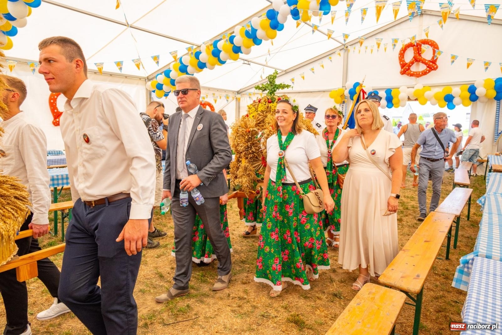 Zdjęcie w galerii na portalu naszraciborz.pl: Wielkie święto w niewielkich Żerdzinach. Dożynki gminy Pietrowice Wielkie [FOTO i WIDEO] wiadomości z regionu